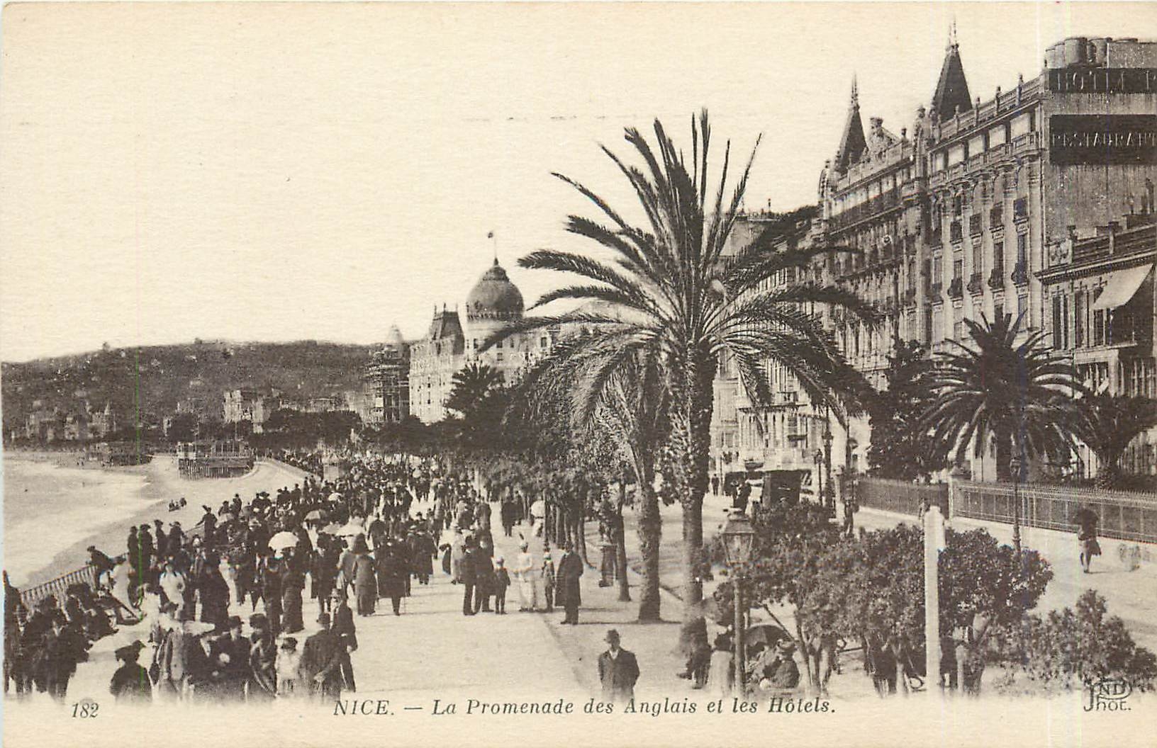 CPA Nice La Promenade des Anglais et les Hotels 