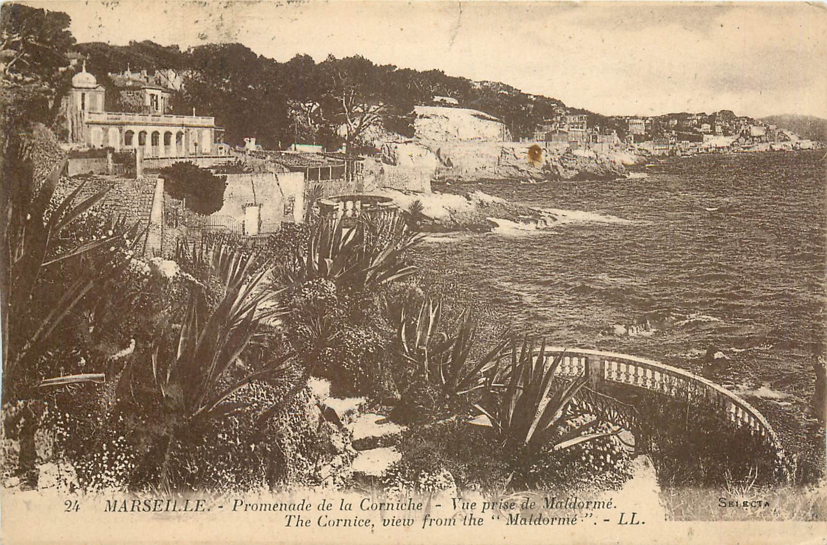 CPA Marseille Promenade de la Corniche Vue prise de la Maldorme 