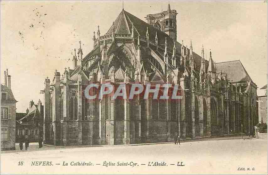 CPA Nevers La Cathedrale Eglise Saint Cyr L'Abside 