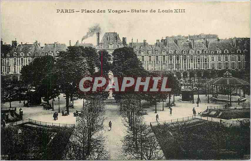 CPA Paris Place des Vosges Statue de Louis XIII 