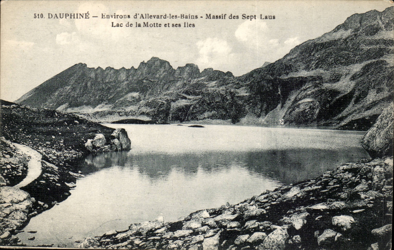 Lac de la Motte et ses îles — Massif des Sept Laus — Dauphiné — Série 510