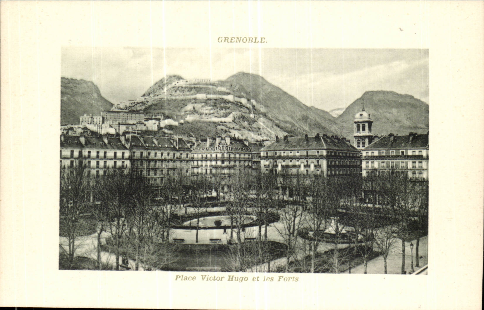 Grenoble — Place Victor Hugo et les Forts — C. V. 634