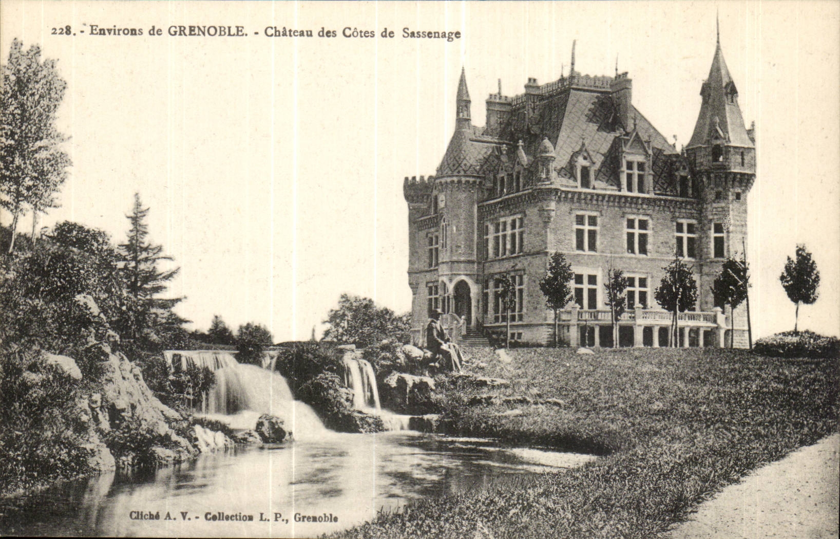 Environs de Grenoble CPA Chateau des Cotes de SAssenage