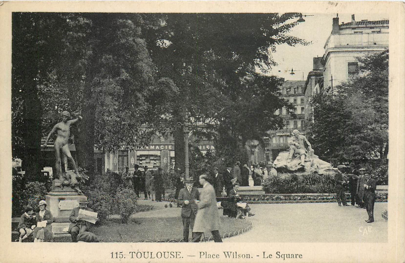 CPA Toulouse - Place Wilson - Le Square