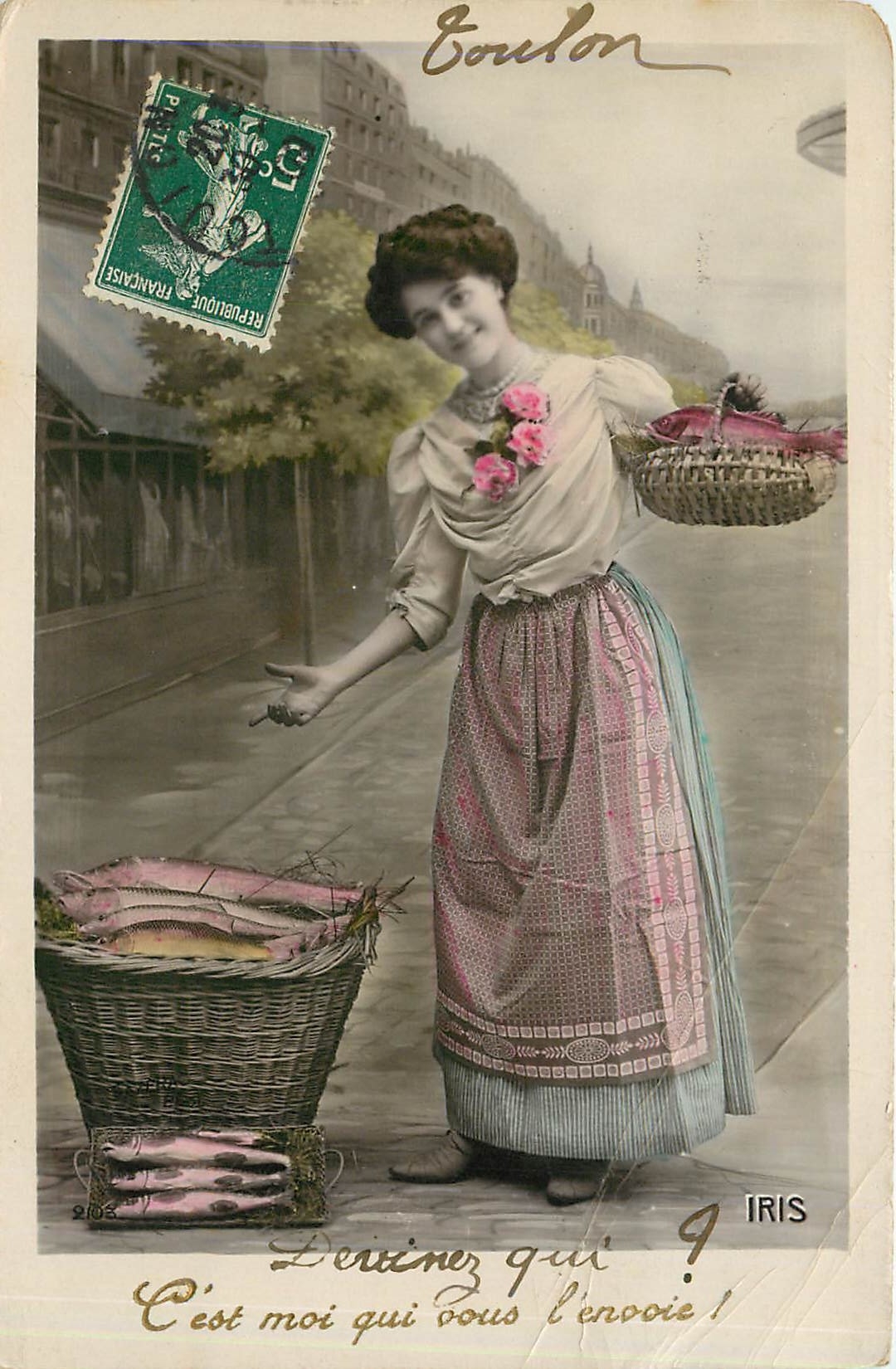 CPA Devinez qui? C'est moi qui vous l'envoie! Femme Poissons