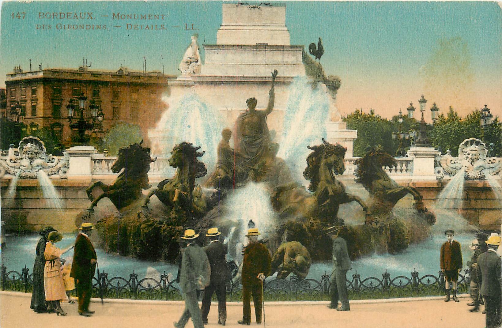 CPA Bordeaux - Monument des Girondes