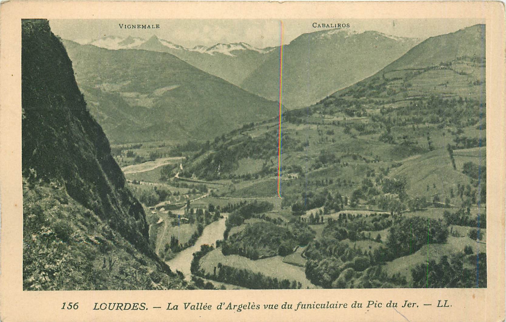 CPA Lourdes - La Vallee d'ARgeles vue du funiculaire du Pic du Jer