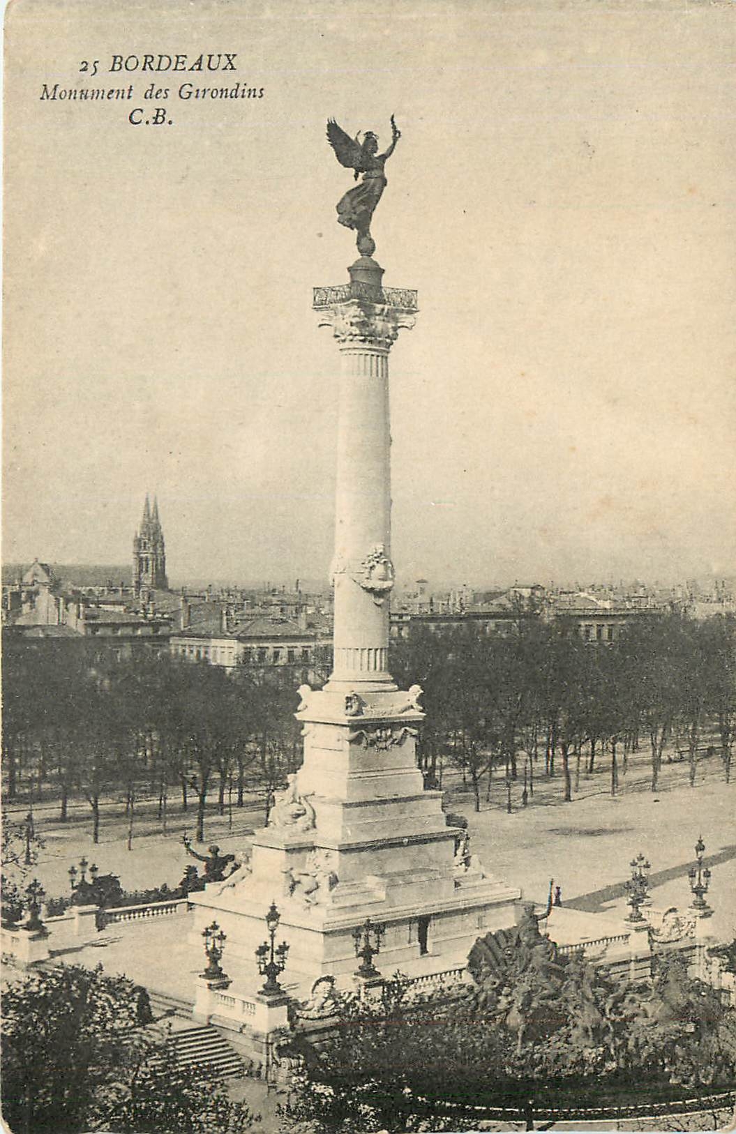 CPA Bordeaux Monument des Girondins