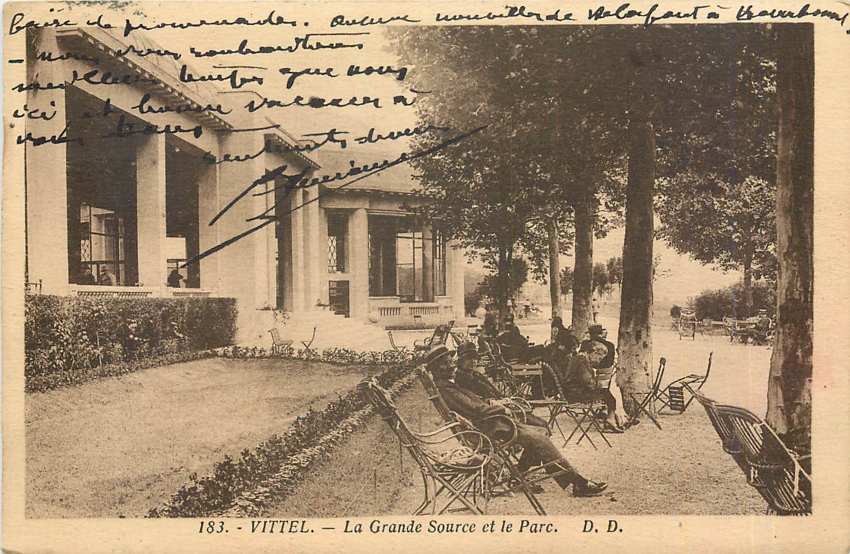 CPA Vittel - La Grande Source et le Parc