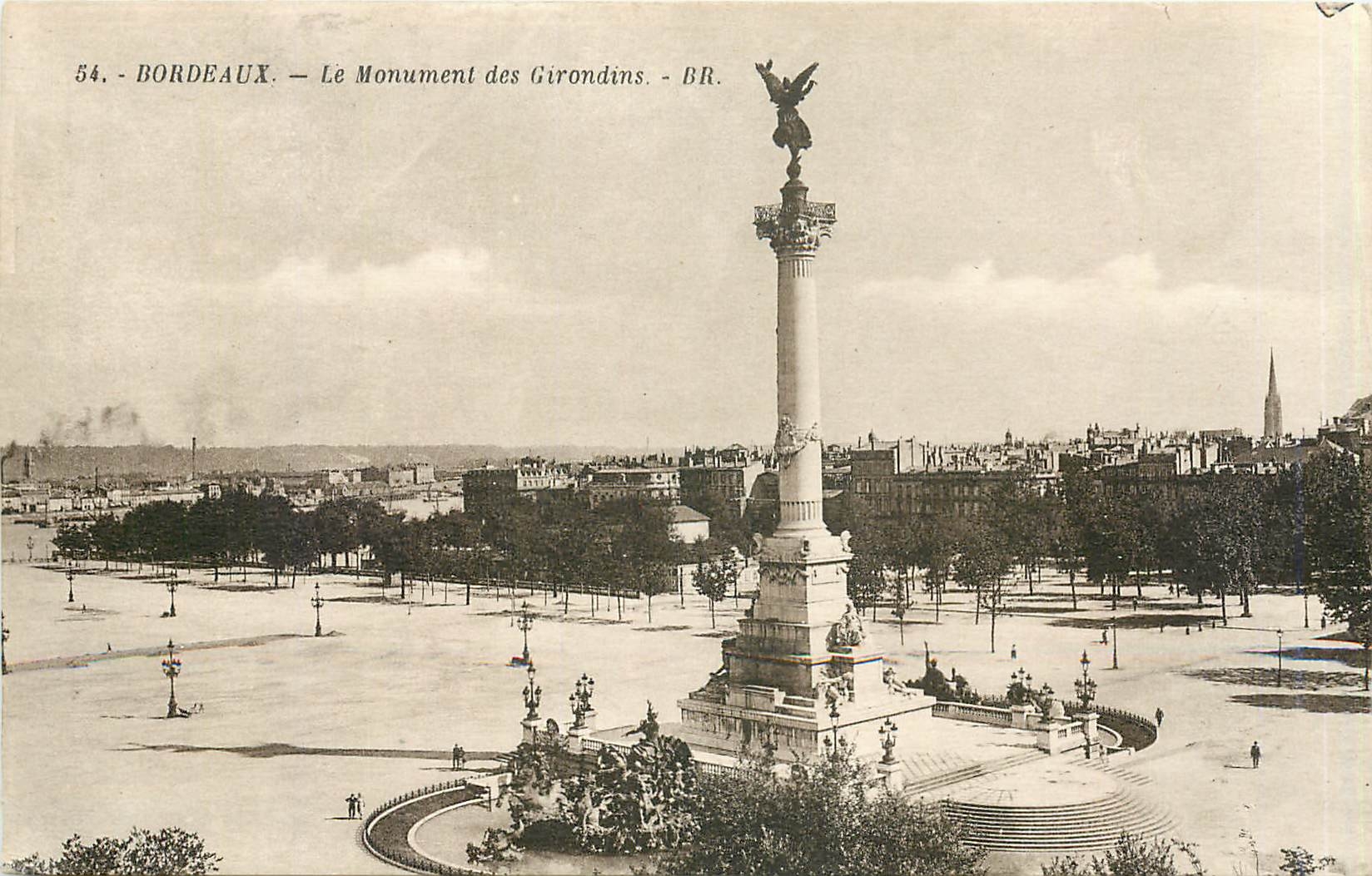 CPA Bordeaux - Le Monument des Girondins