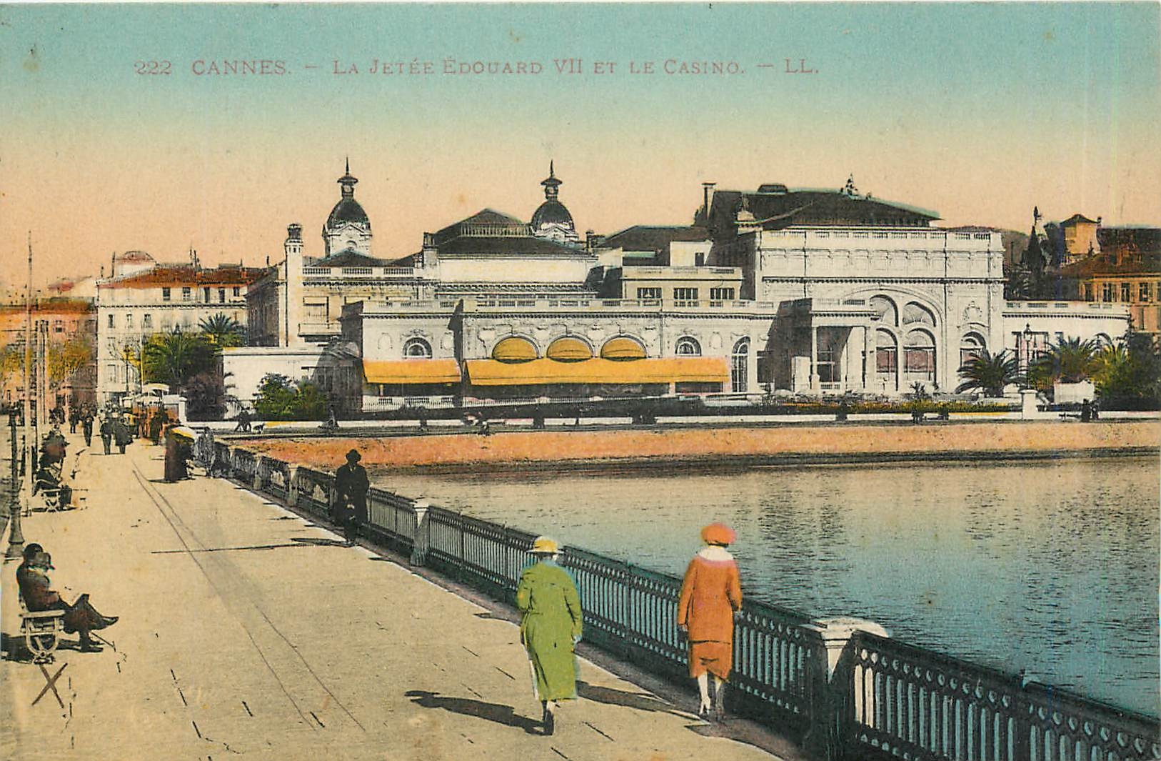 CPA Cannes - La Jetee Edouard VII et le Casino