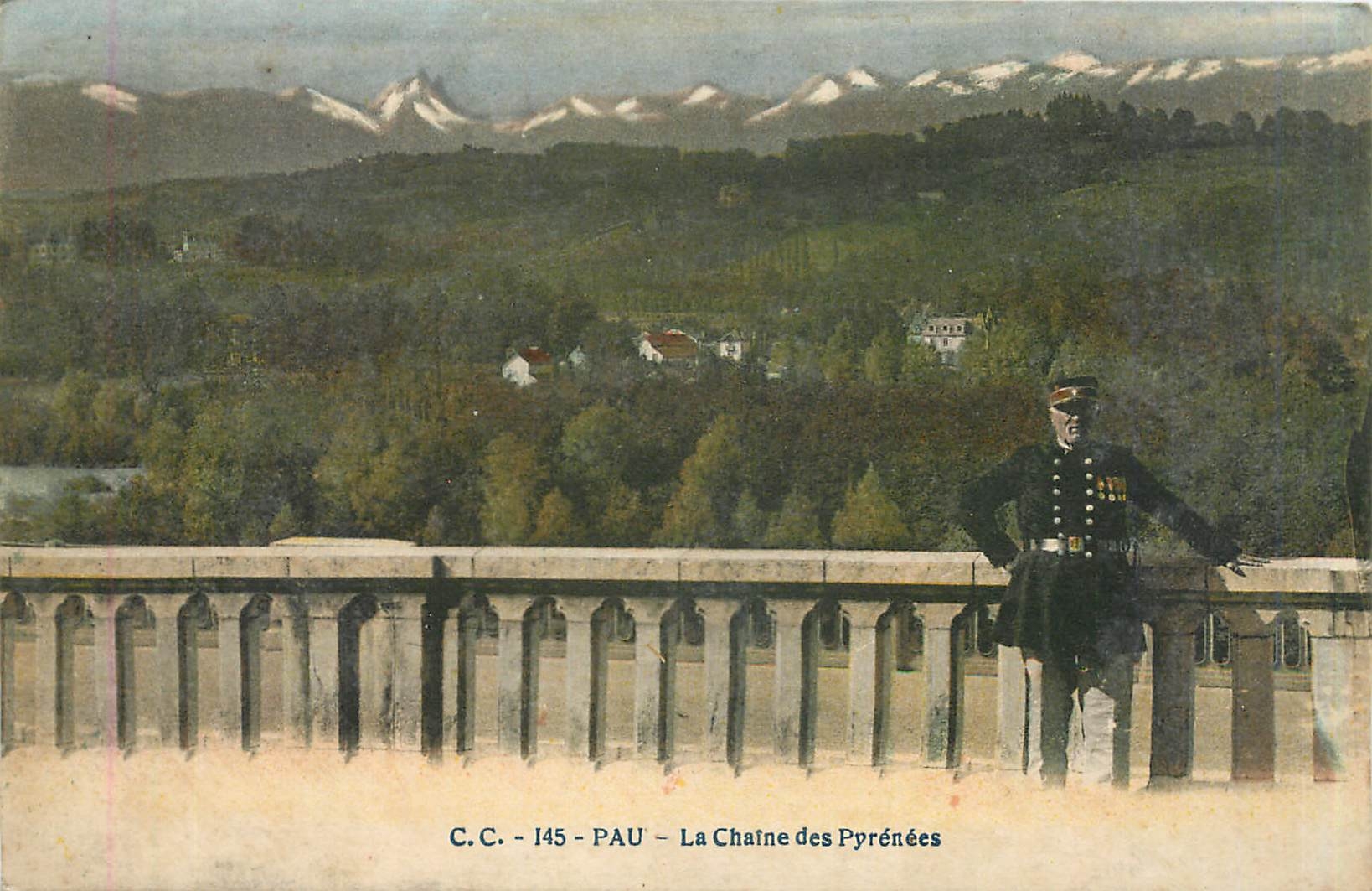 CPA Pau - La Chaine des Pyrenees