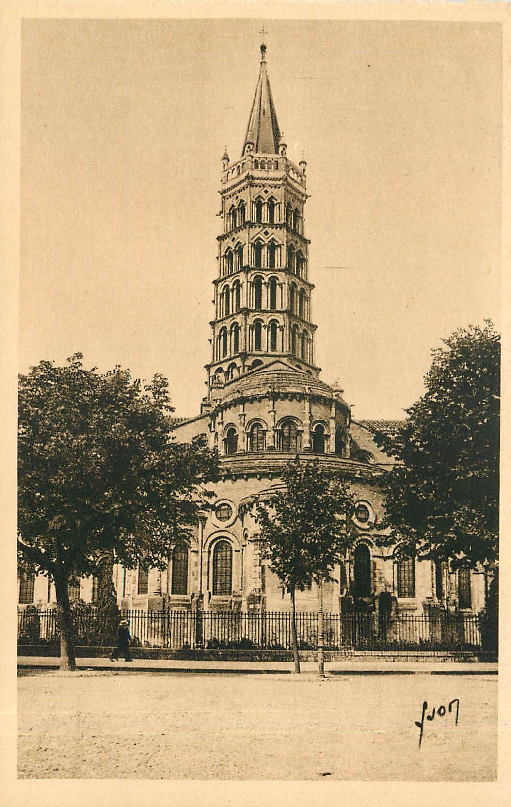 CPA Toulouse L'eglise Saint-Sernin