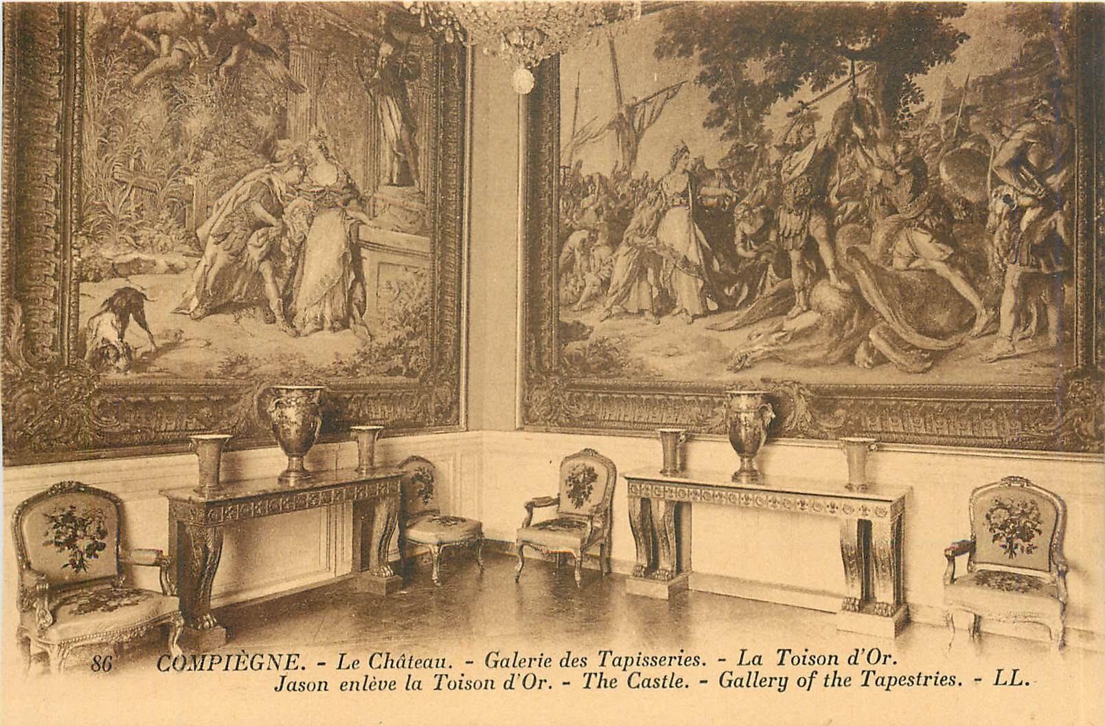 CPA Compiegne - Le Chateau - Galerie des Tapisseries