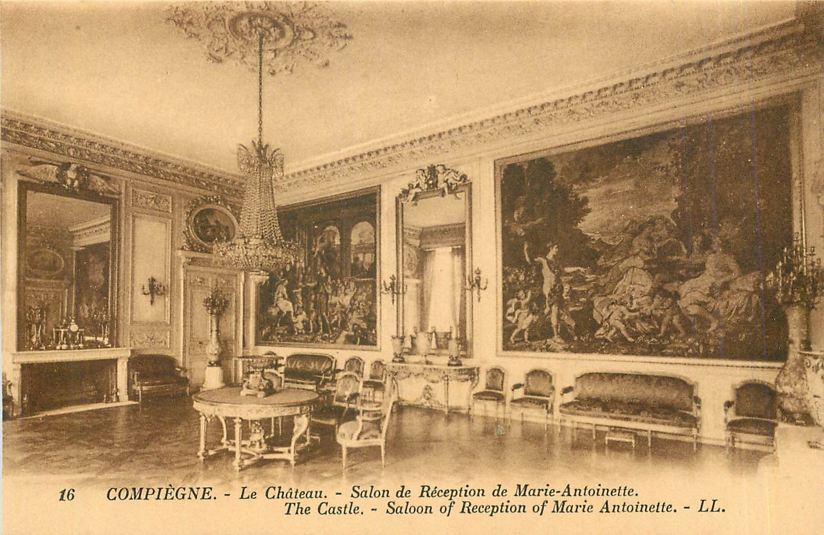 CPA Compiegne - Le Chateau - Salon de Reception de Marie-Antoinette