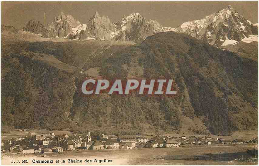 CPA Chamonix et la Chaine des Aiguilles