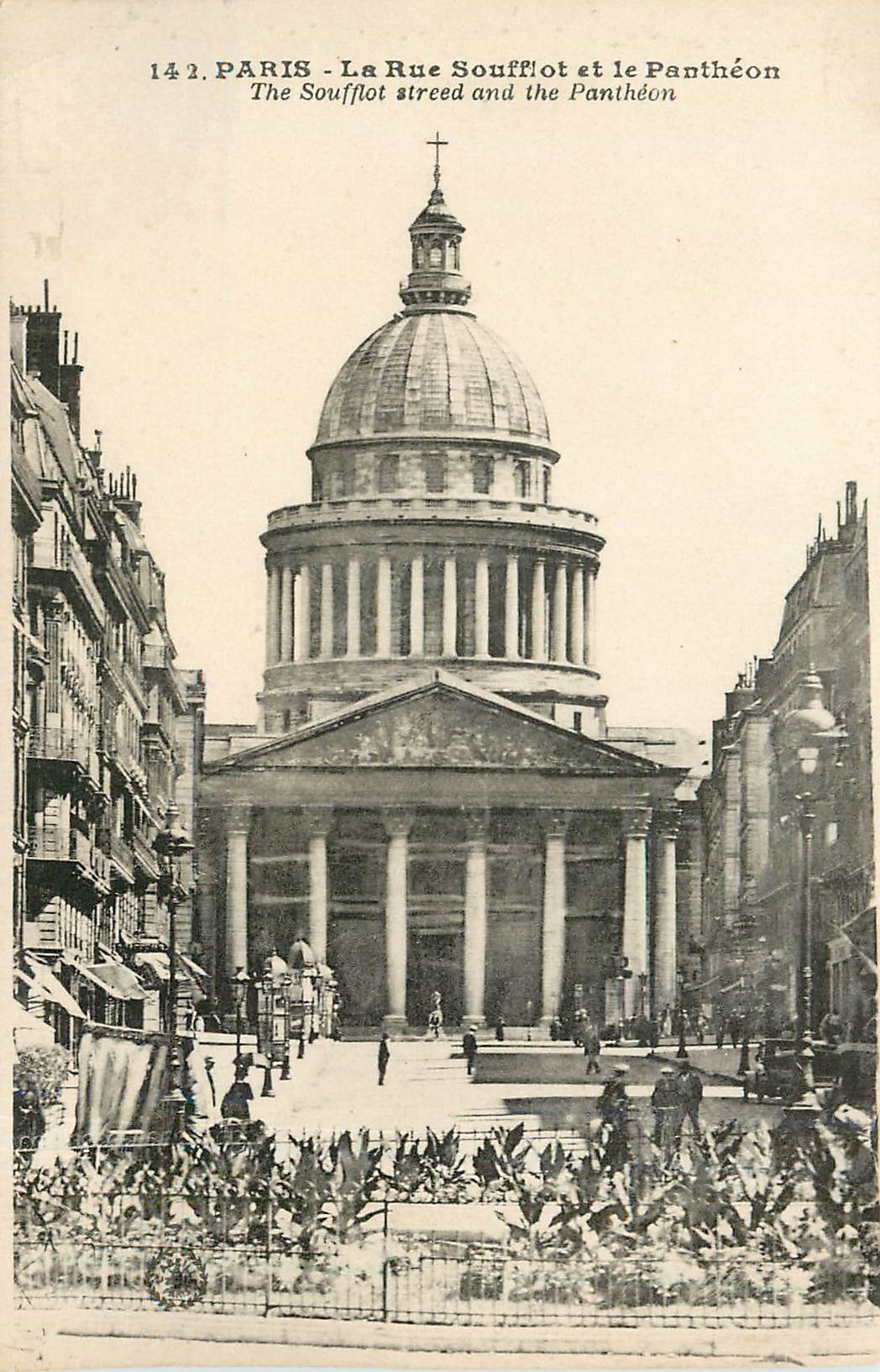 CPA Paris - La rue Soufflot et le Pantheon