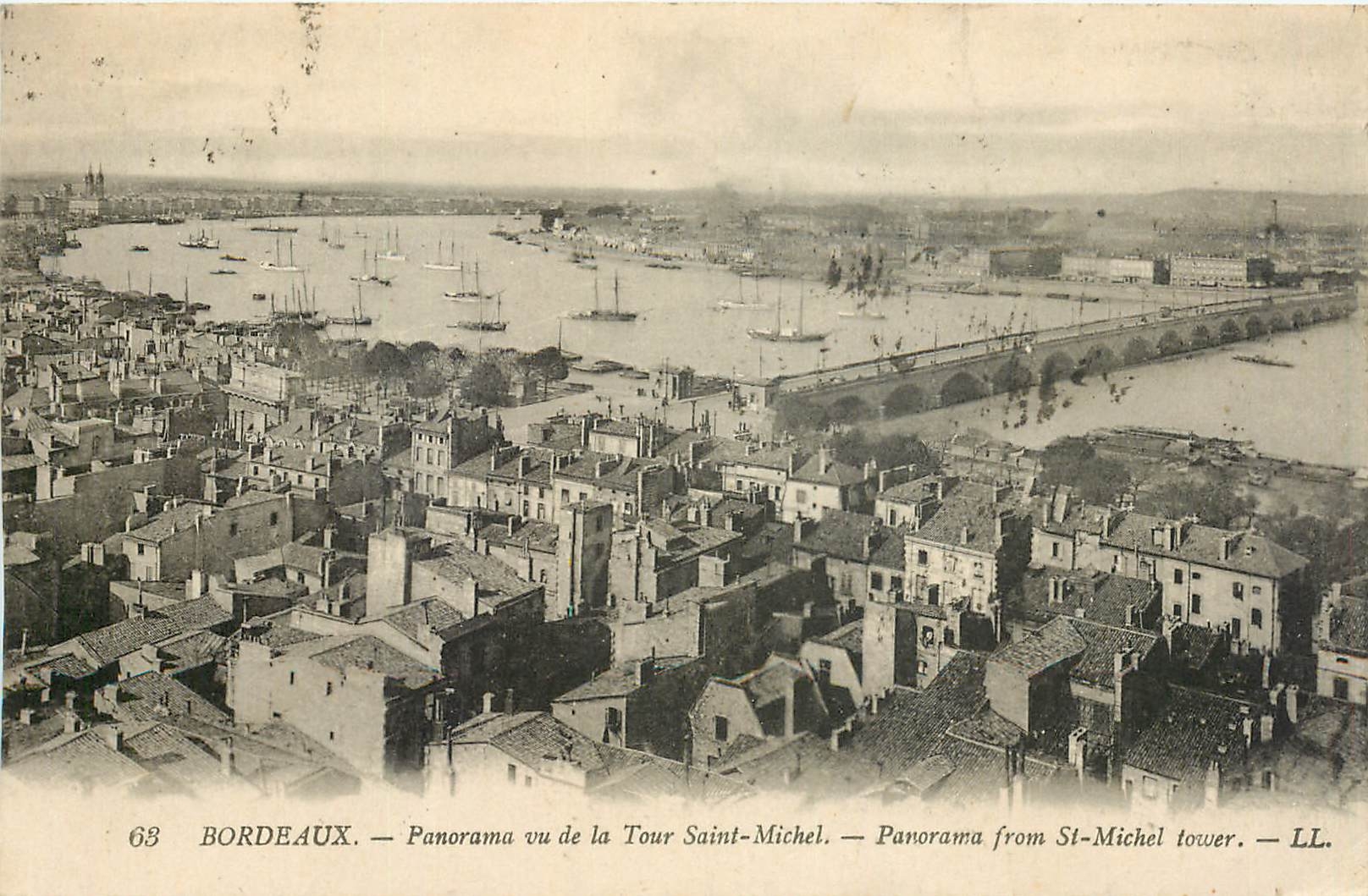 CPA Bordeaux - Panorama vu de la Tour Saint-Michel