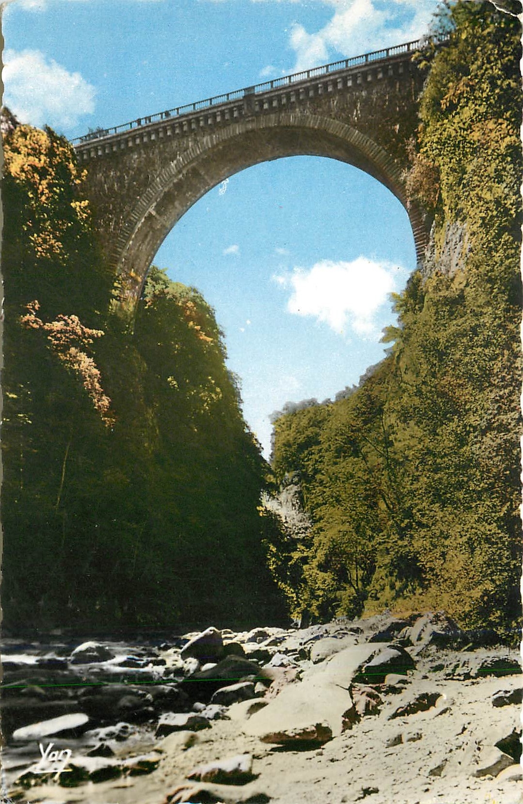 Le Pont Napoléon — Saint-Sauveur — éditeur P. Châtenon, n° 209 bis