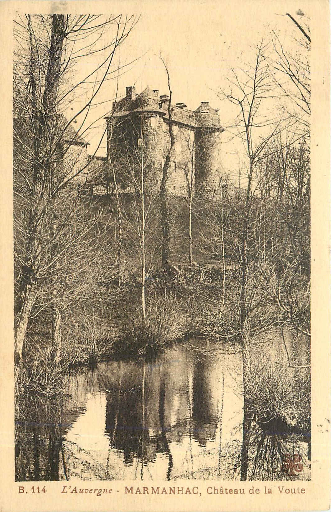 CPA L'Auvergne - Marmanhac Chateau de la Voute