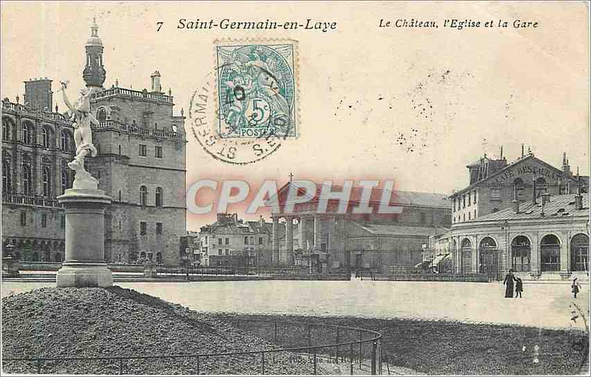 CPA Saint-Germain-en-Laye Le Chateau l'Eglise et la Gare