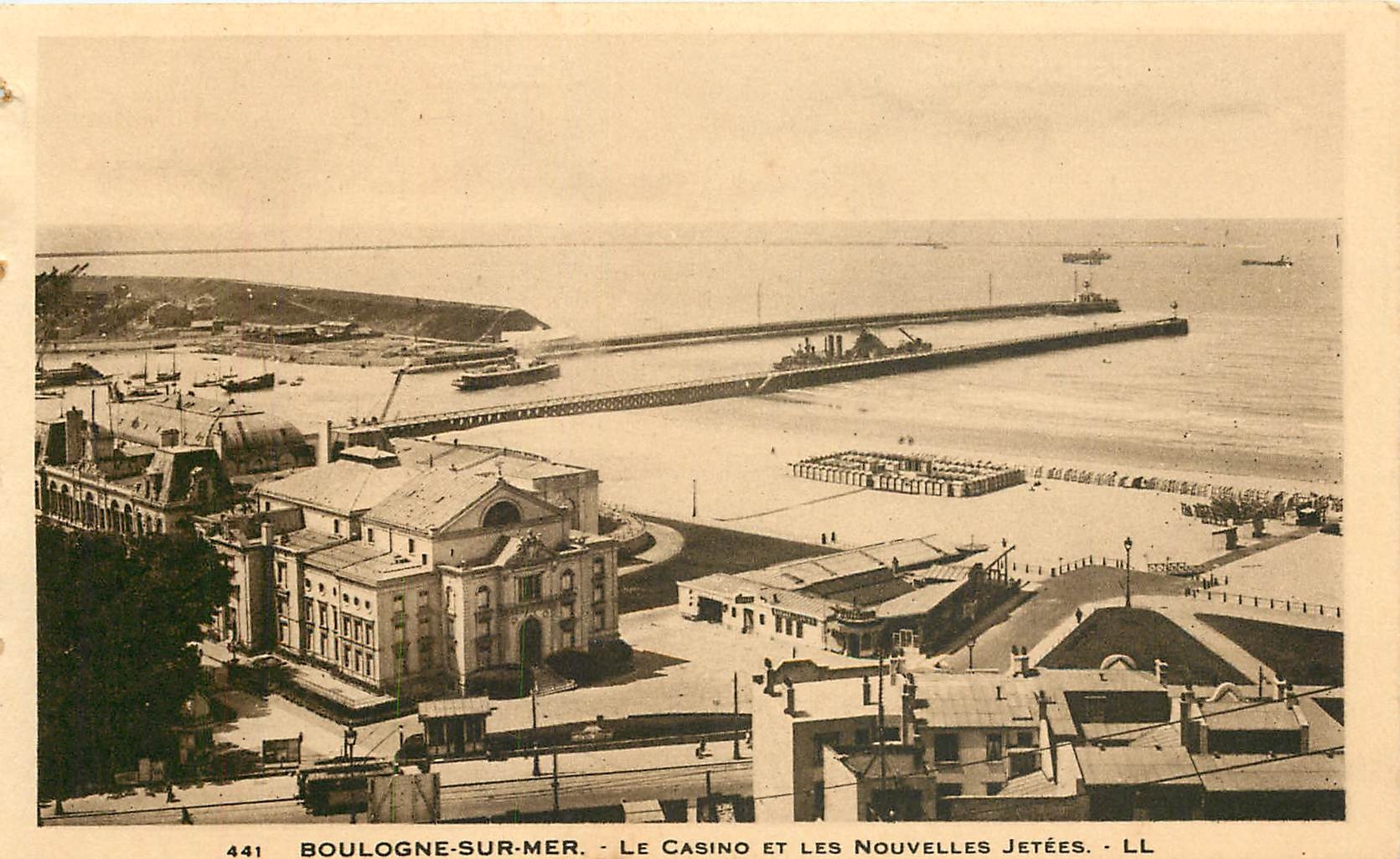 Boulogne-sur-Mer - Le Casino et les Nouvelles Jetées - LL