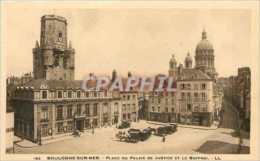 Boulogne-sur-Mer — Piazza del Palazzo di Giustizia e il Campanile — LL n°182