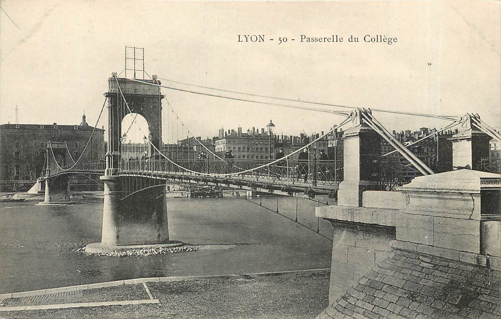 CPA Lyon Passerelle du College 