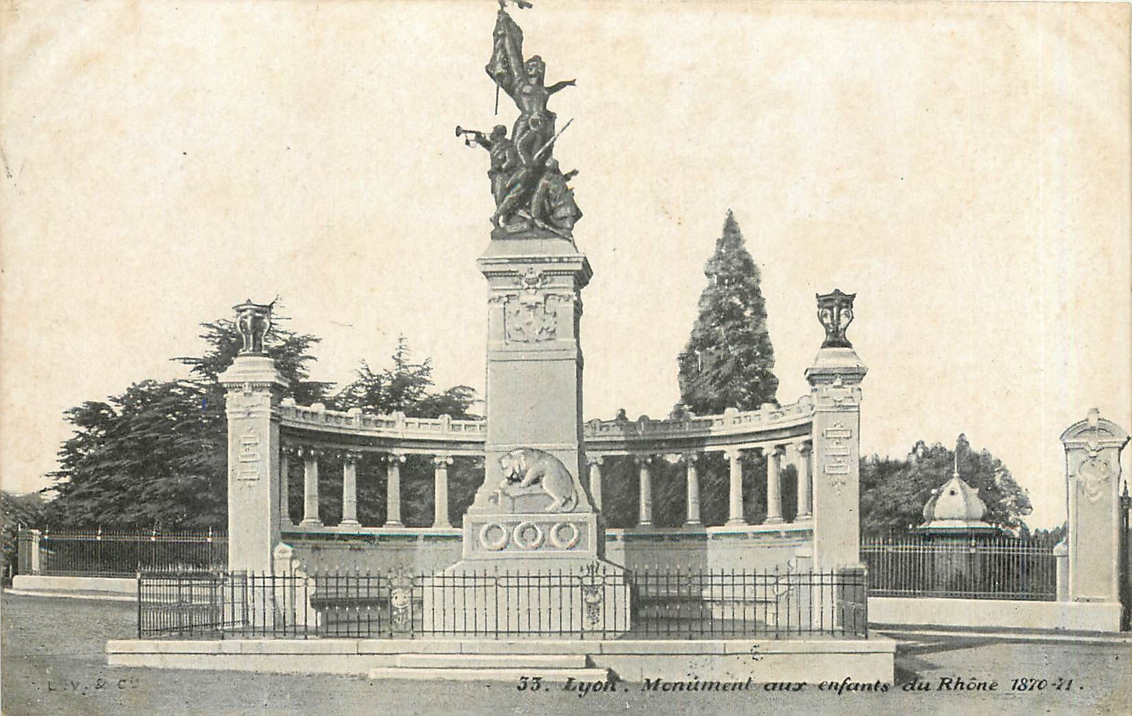Lyon. Monument aux enfants du Rhône 1870-21 — LIV. & CS, n° 33