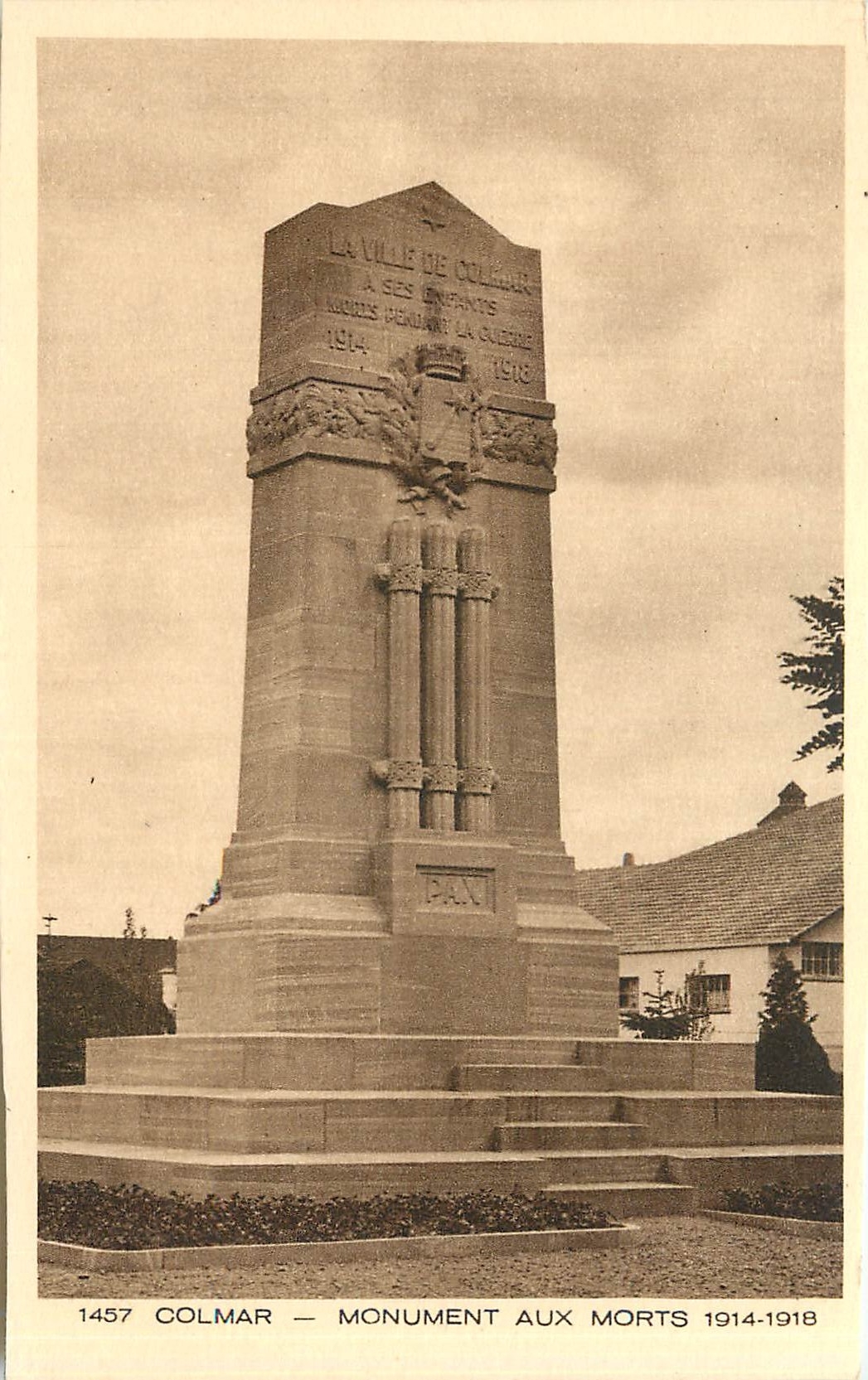 CPA Colmar Monument aux Morts 1914 1918 