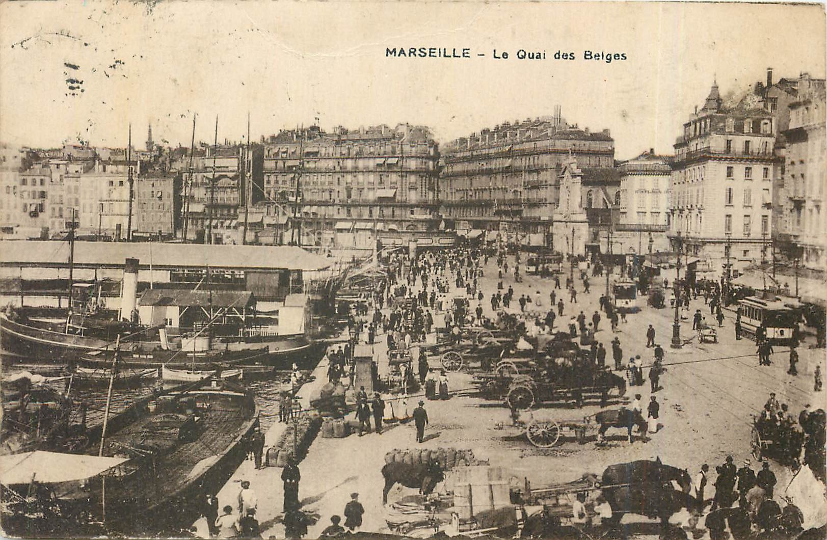 CPA Marseille Le Quai des Belges Bateaux