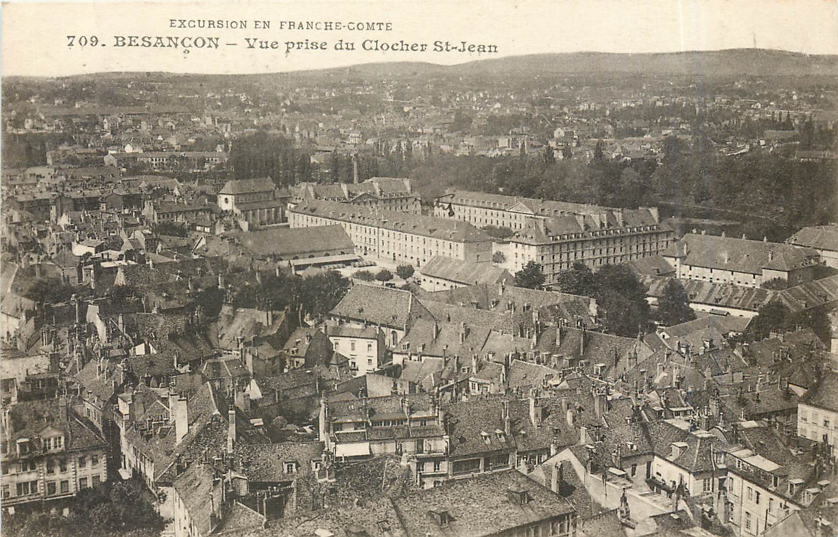 CPA Excursion en Franche Comte Besancon Vue prise du Clocher St Jean 