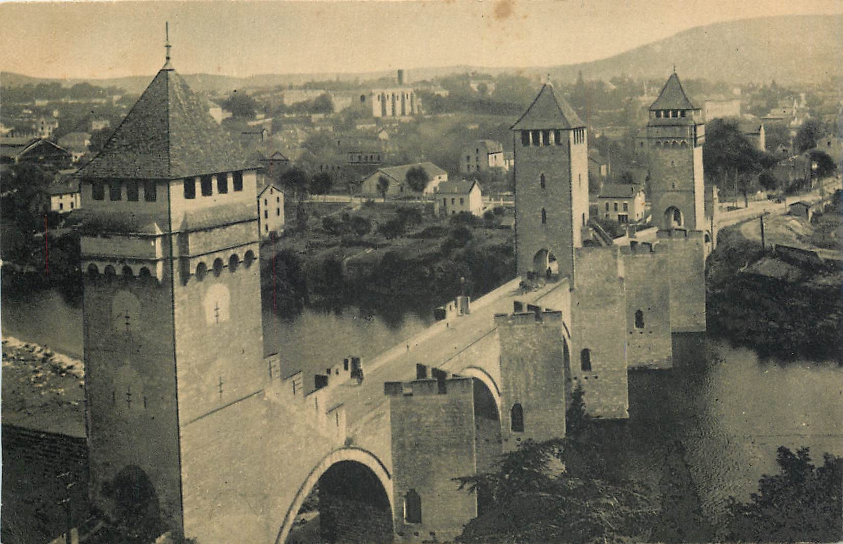 CPA Cahors Lot Le Pont Valentre 