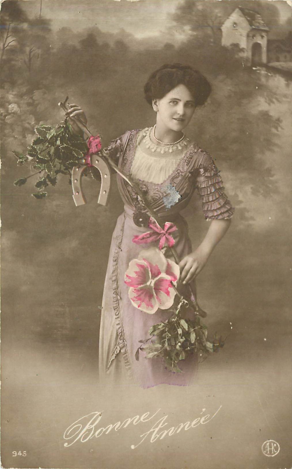 CPA Bonne Annee Femme Fer a cheval