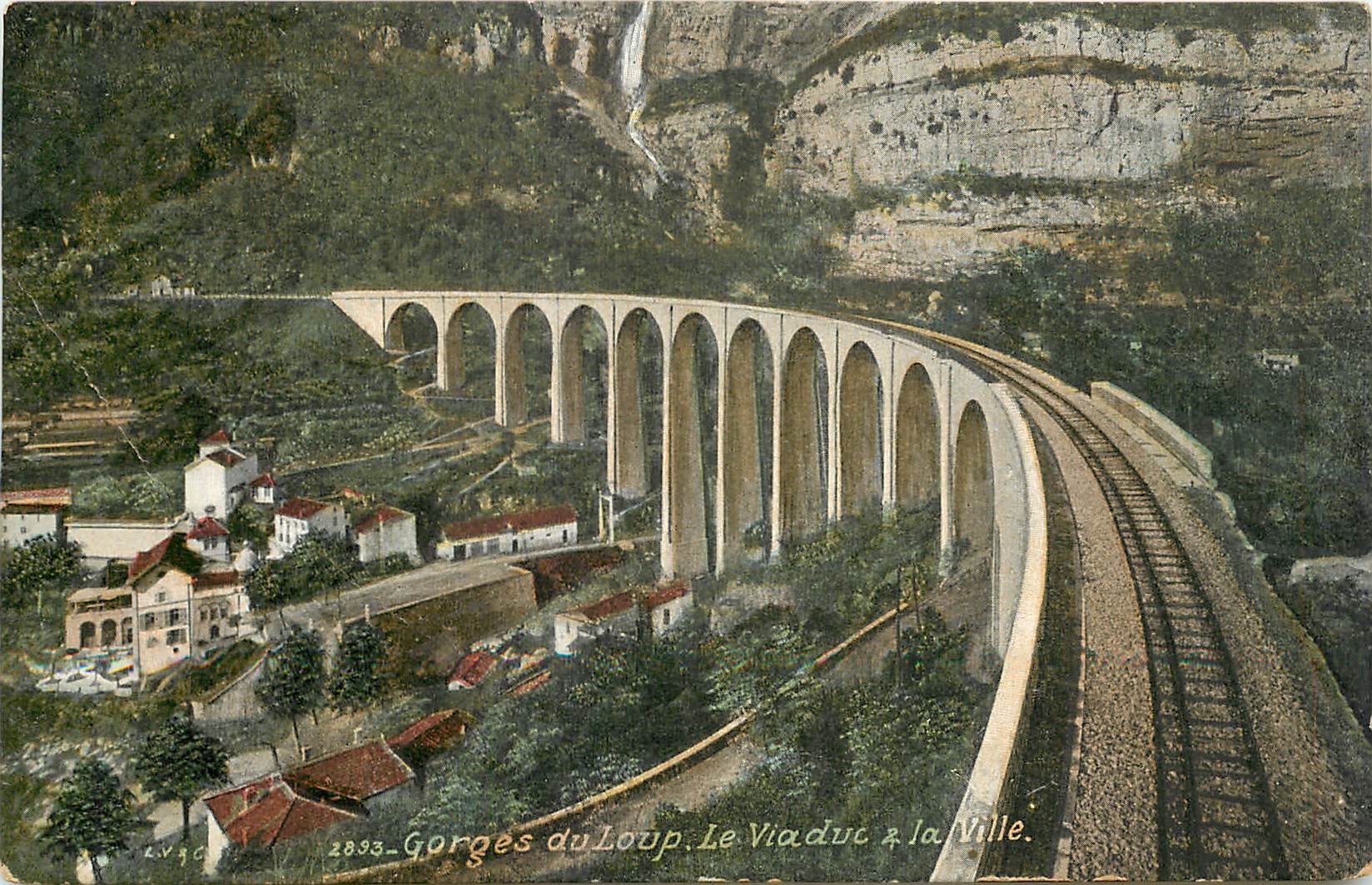 CPA Gorges du Loup Le Viaduc la Ville 