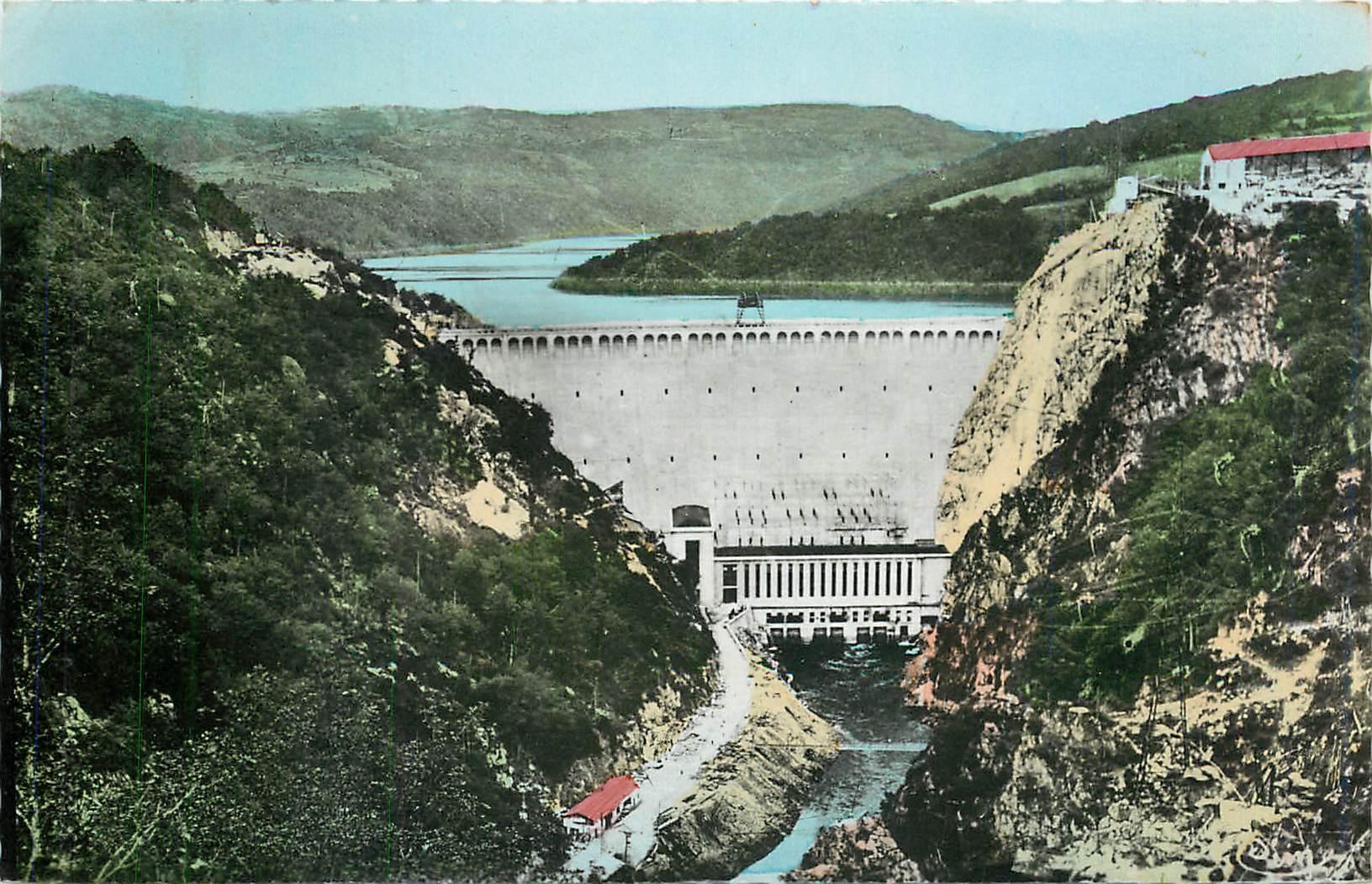 CPM La Truyere Cantal Barrage de la Cadene 