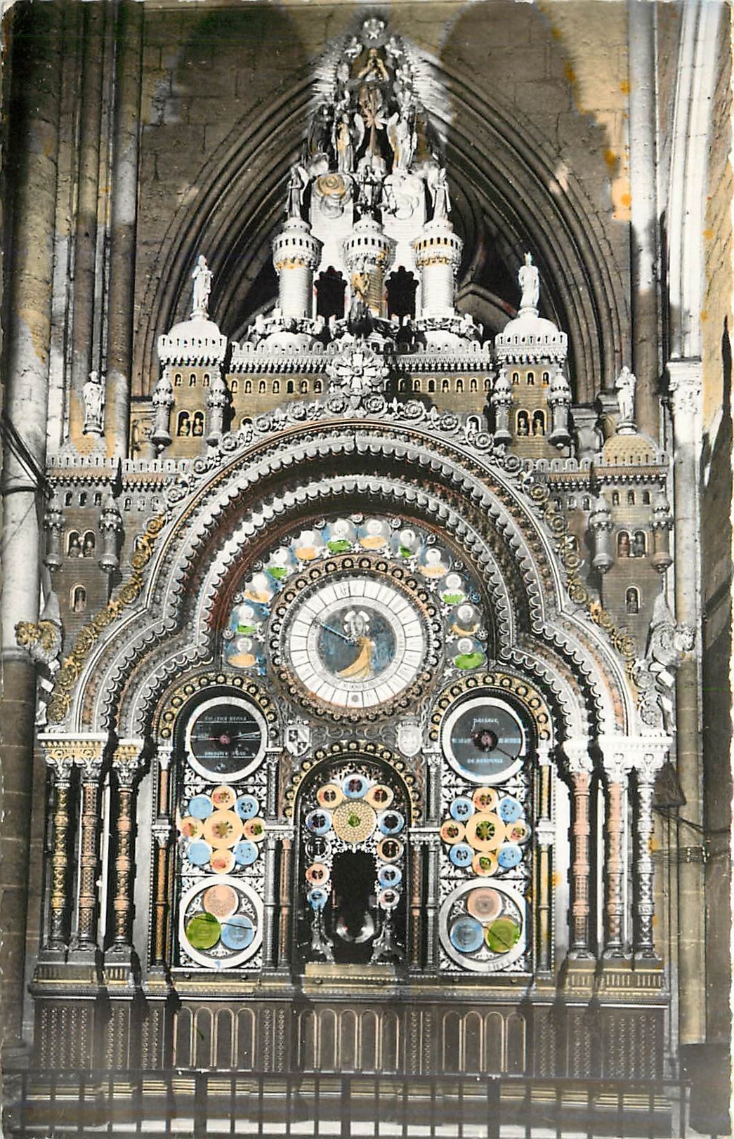 CPM Beauvais Oise La Cathedrale L'Horloge Astronomique 