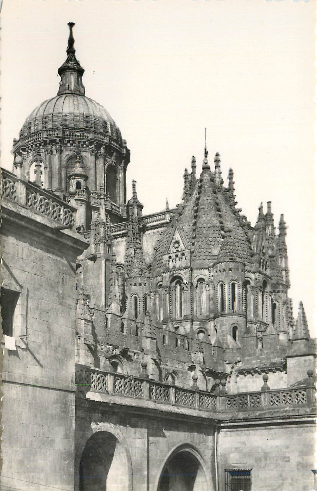 CPA Salamanca Catedral Vieja Torre del Gallo Vieille Cathedrale tour du coq 