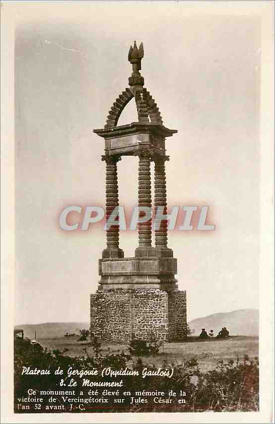 CPA Plateau de Gergovie Oppidum Gaulois Le Monument 