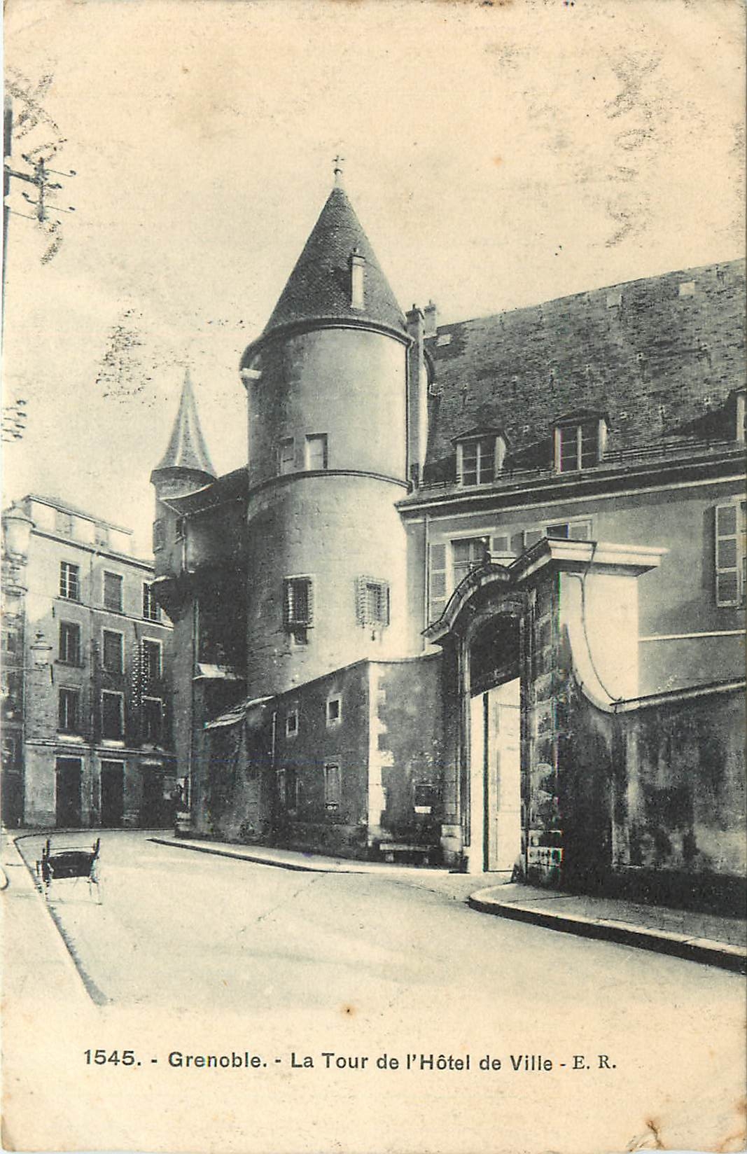 CPA Grenoble La Tour de l'Hotel de Ville 