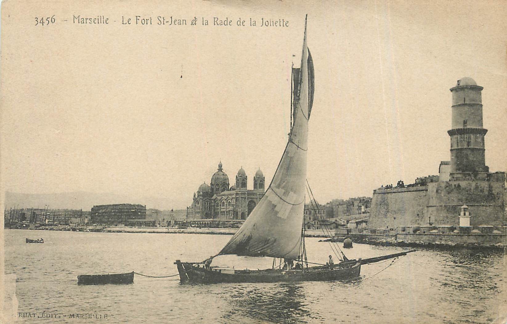CPA Marseille Le Fort St Jean et la Rade de la Joliette Bateau