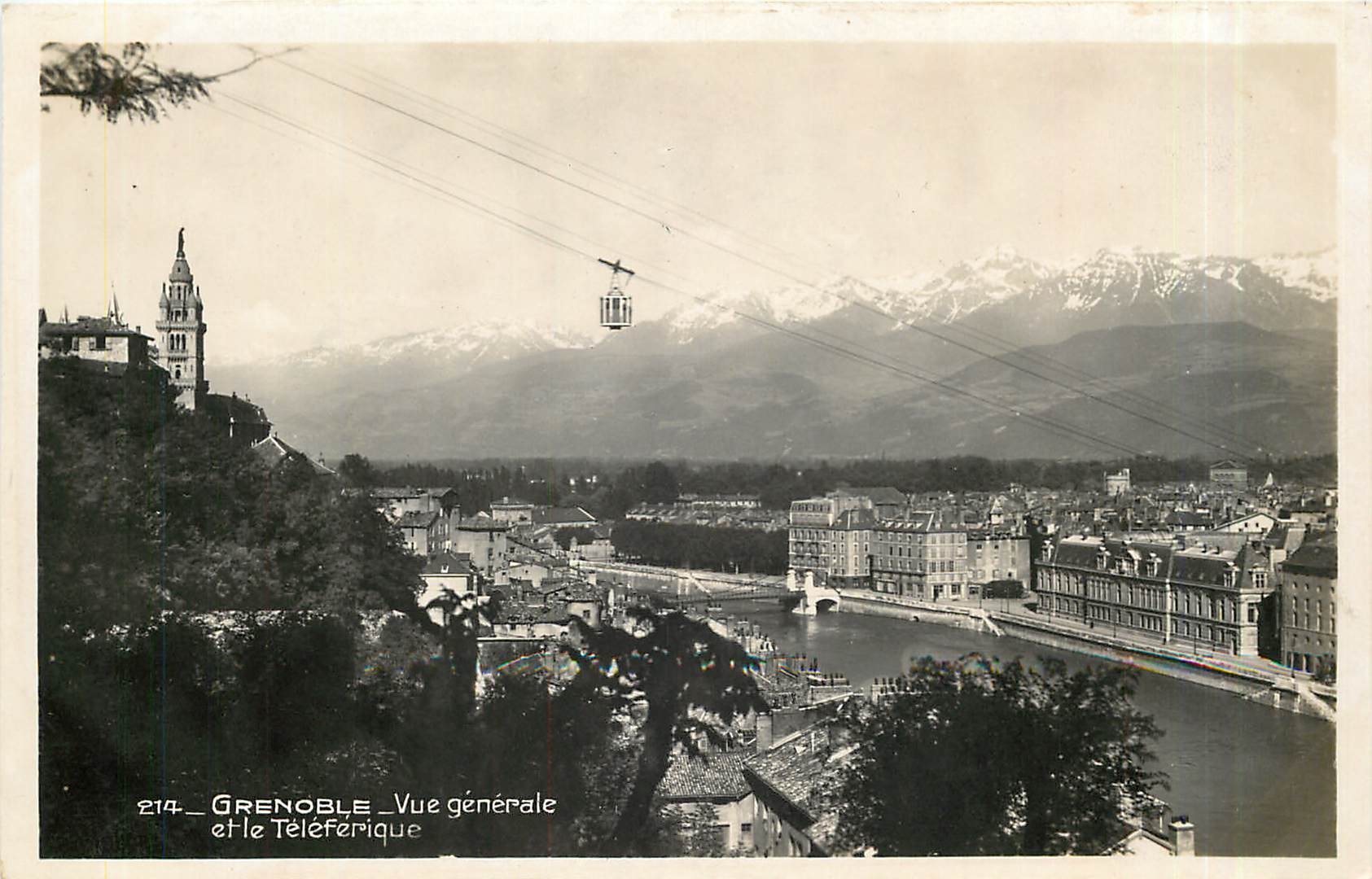 CPA Grenoble Vue generale et le Teleferique 