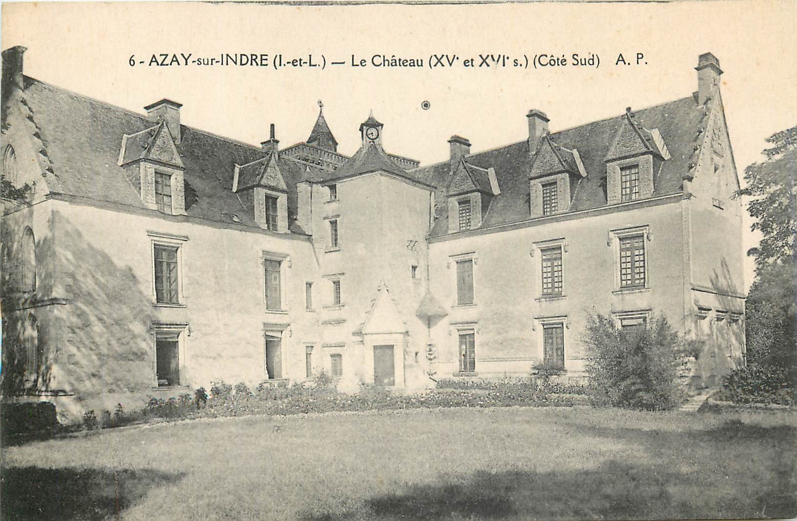 Azay-sur-Indre — Le Château (XVe et XVIe s.) (Côté Sud) — A. P.