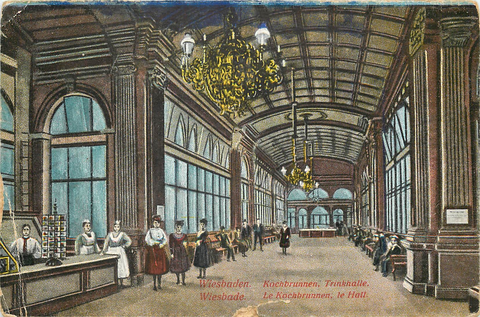 CPA Wiesbade Le Kochbrunnen le Hall 