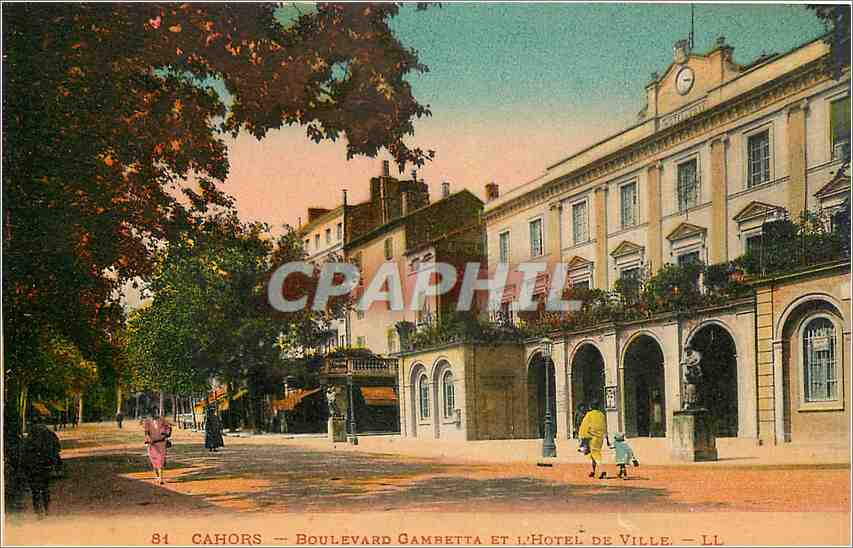 Cahors — Boulevard Gambetta und das Rathaus — LL