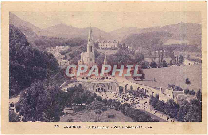 CPA Lourdes La Basilique Vue Plongeante 