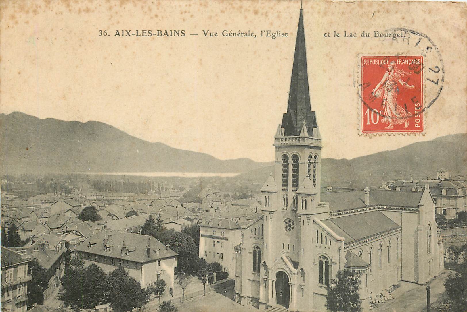 CPA Aix les Bains Vue Generale l'Eglise et le Lac du Bourget 