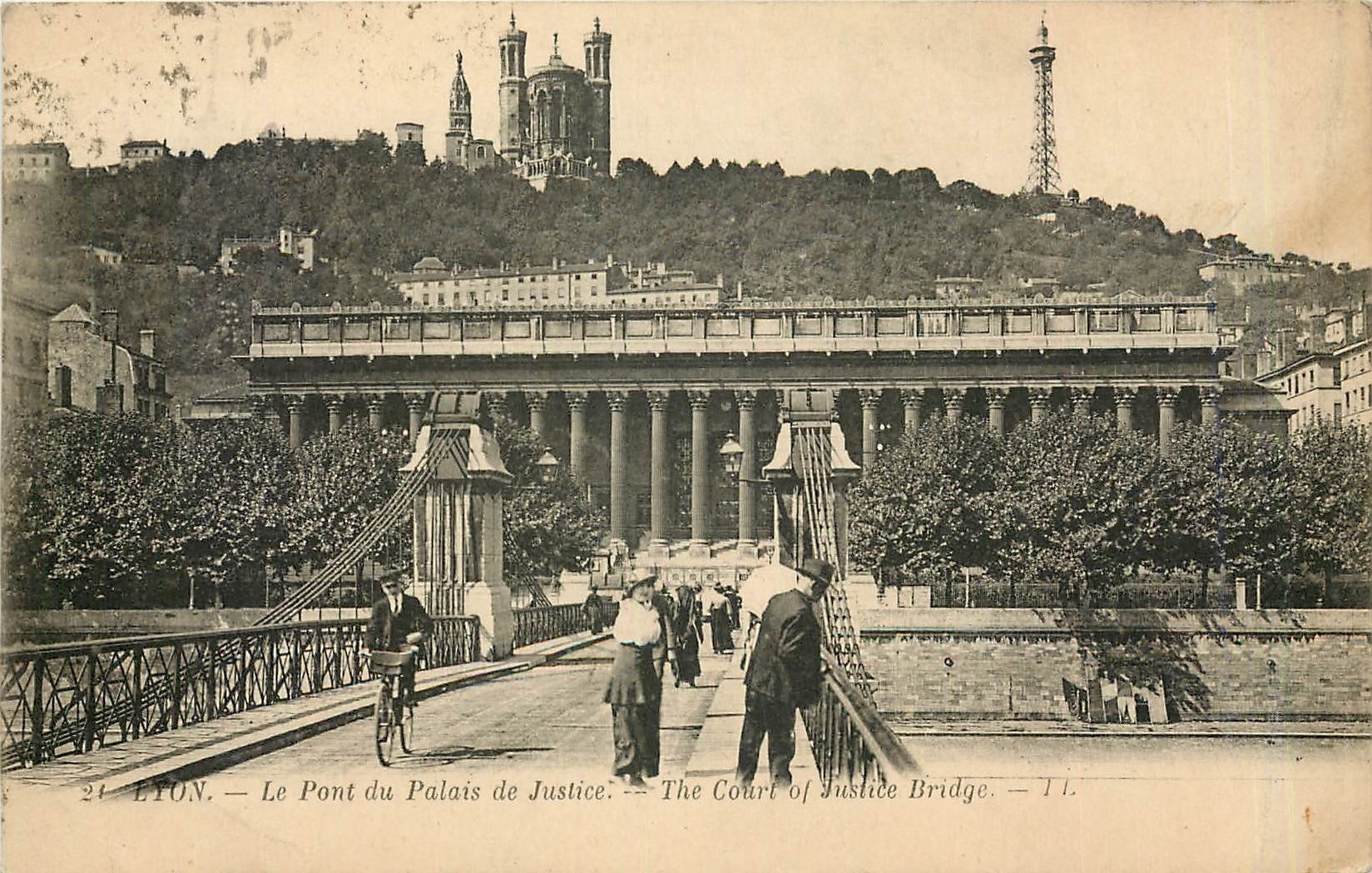 CPA Lyon Le Pont du Palais de Justice 