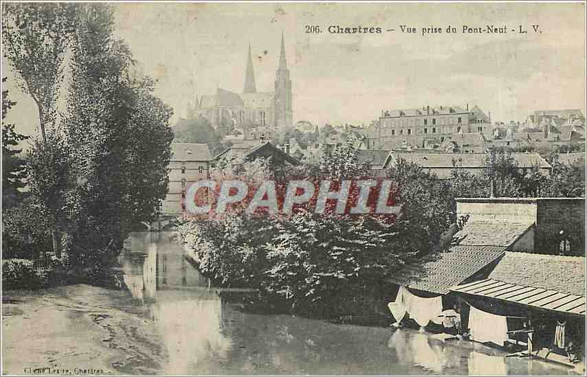 CPA Chartres Vue prise du Pont Neuf Lavoir