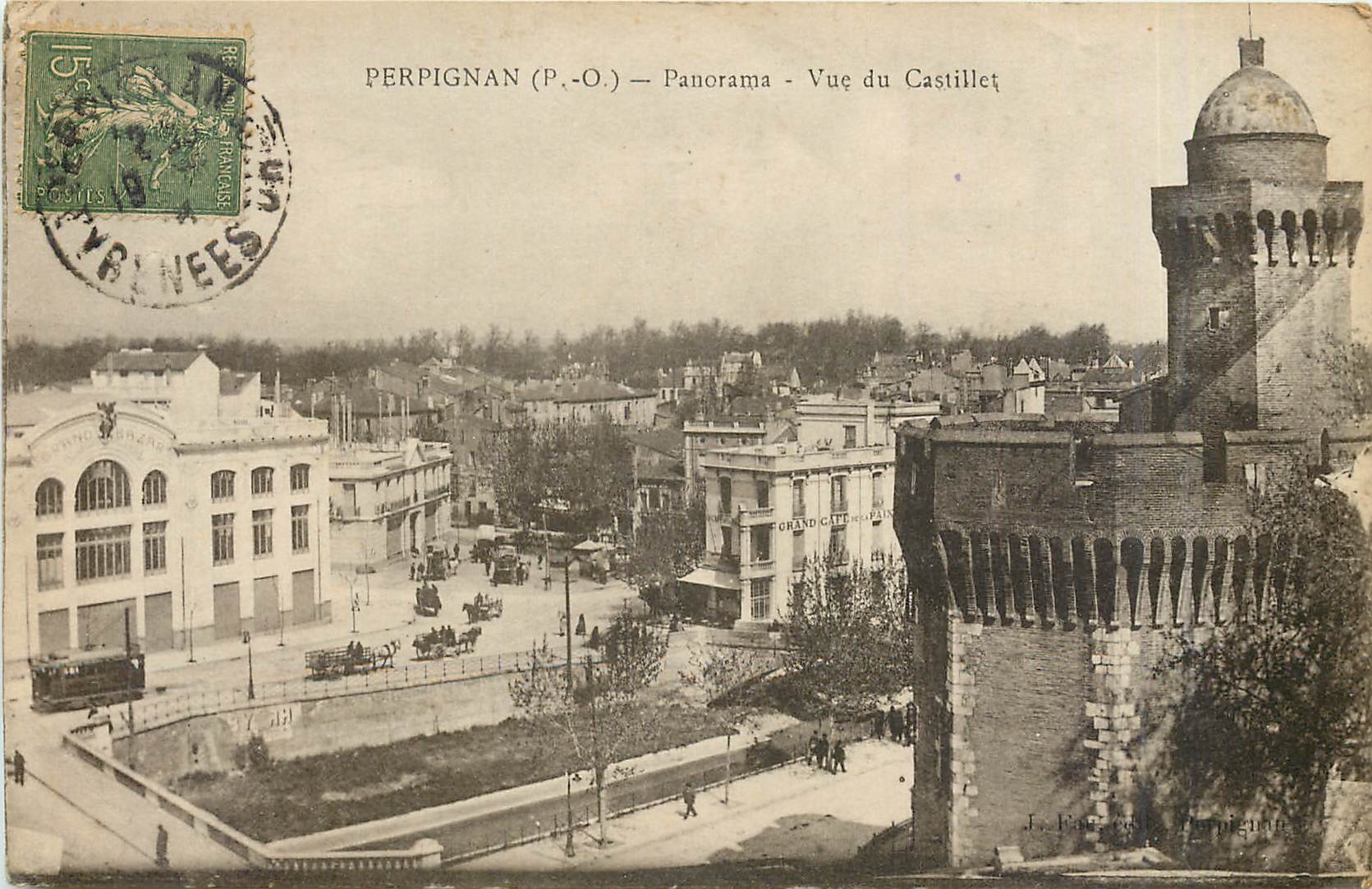 CPA Perpignan Panorama Vue du Castillet 